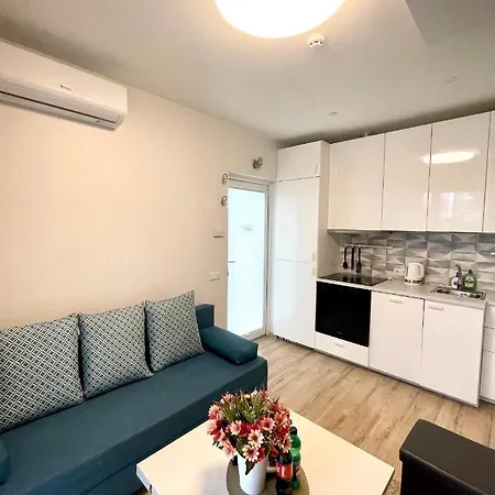 Cozy Vaivorykstes Apartman *